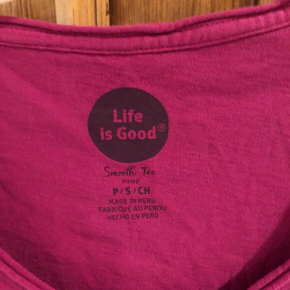 π©·EUC Life is Good Smooth Graphic Tee - Size Small - Picture 3 of 5